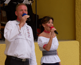 Záhorienku doprovodila zpěvačka Daniela Magálová