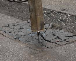 Rekonstrukce vodovodu a kanalizací omezí parkování a průjezd v centru města  