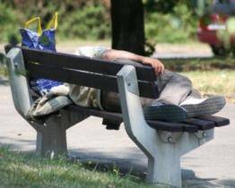 Kroměřížská radnice odstraní čtyři lavičky na sídlišti Oskol. Důvodem jsou nepřizpůsobivé osoby