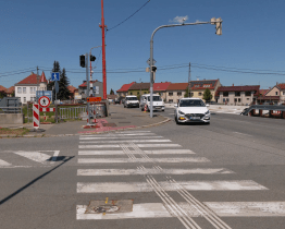 V polovině července začnou práce na úpravě komunikací Svatojiřského nábřeží