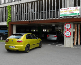 Parkoviště u brodského aquaparku je od srpna zpoplatněno