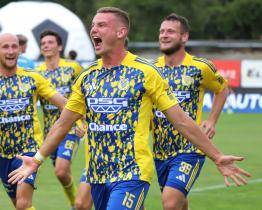 Trenéra Červenku postihla nevolnost, ševce k výhře nad Boleslaví dovedli asistenti 