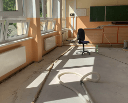 Vsetínská ZŠ Luh modernizuje učebnu fyziky a chemie 