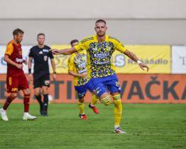 Zlín udržel s Duklou domácí neporazitelnost, z penalty srovnal Černín