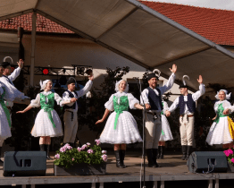 Nejen obyvatelé Šumic si užili dřínkové hody