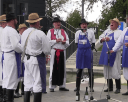 V přístavu se uskutečnilo historicky první veselské vinobraní