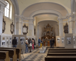 Starobylý odsvěcený kostel ožívá kulturou