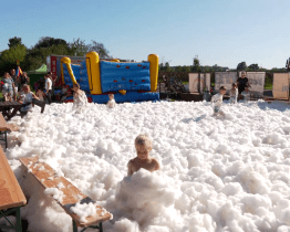 Děti se v sobotu vydaly plnit úkoly do pohádkového lesa