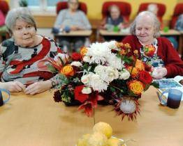 Krásné gesto! Po výstavě Zahrady Věžky dělají květiny radost seniorům