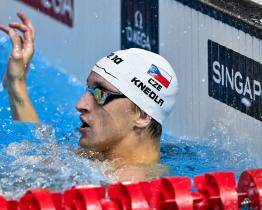 Plavec Knedla pokořil na světovém poháru český rekord na 100 metrů znak i limity pro ME