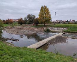 Povodí Moravy opravuje splav na Dřevnici, který poničily loňské povodně