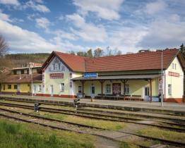 Před 120 lety přijel do Luhačovic první vlak