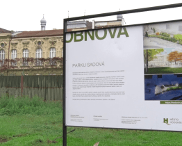 Naplno se rozeběhly práce v parku na Sadové ulici