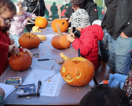 Dýňobraní nabídlo tvůrčí dílny i podzimní speciality