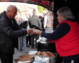 Desítky kuchařů soutěžily v Prušánkách o nejchutnější guláš 