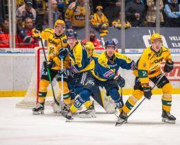 Berani ztratili v derby vedení 2:0, Vsetín završil obrat v prodloužení. Rozhodl Straka