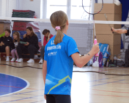 Badmintonová Lokomotiva jede plnou parou vpřed