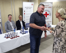 Jeden z oceněných dárců krve má za sebou 120 odběrů