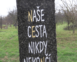 V Uherském Ostrohu přibyly památníky na romskou osadu a židovský hřbitov