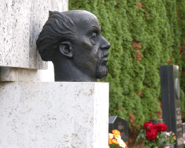 Město vydalo průvodce mařatickým hřbitovem