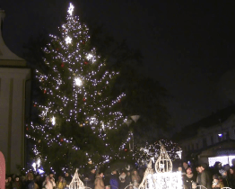 Rozsvícení vánočního stromu odstartovalo adventní čas v Hodoníně
