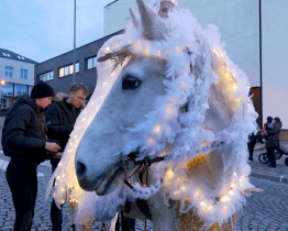 Pekelník a andělé z Čertovy maštale v Havřicích maštale opět ovládli město 