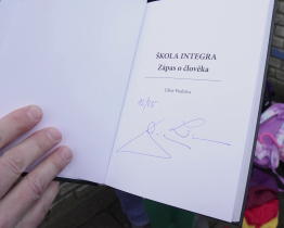 Základní škola Integra pokřtila knihu