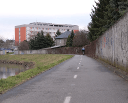 Díky solárnímu osvětlení jsou cyklostezky bezpečnější