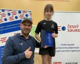 Squashistka Uherského Hradiště Mia Berková ovládla mezinárodní Czech Junior Open 2026