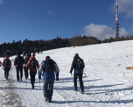 Hodonínští turisté vyrazili už po jednapadesáté na nejvyšší vrchol Bílých Karpat