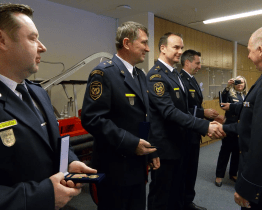 Profesionální hasiči zahájili nový rok oceňováním dlouholetých pracovníků