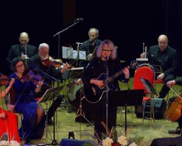 Ples města zaplnil sál a potvrdil, že tradice baví