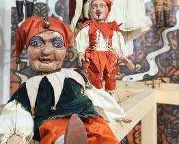 Výstava v Luhačovicích připomene dvě významná loutkářská výročí