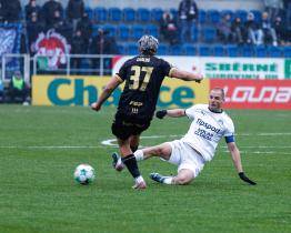 Slovácko díky strhujícímu závěru bralo s Baníkem bod, Havlík neproměnil penaltu
