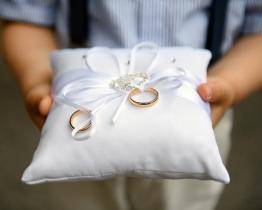 Sňatků ve Zlíně a okolí vloni přibylo. Páry se nejčastěji braly na radnici