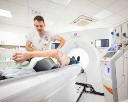 Baťova nemocnice má novou magnetickou rezonanci a spektrální CT. Lepší v kraji nenajdete