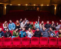 Slovácké divadlo zkouší ambiciózní komedii S tebou mě baví svět