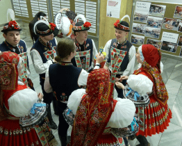 V Babicích se konal ples plný krojů