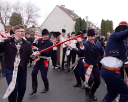 Nětčicemi prošel fašaňkový průvod i v dešti 