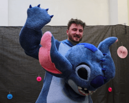 Dětský karneval v Uherském Ostrohu proběhl v režii Divadla Koráb