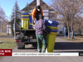 Lidé si mohli vyzvednout nádoby na plast a papír