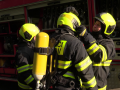 Hasiči mají nové přilby a elektrocentrálu