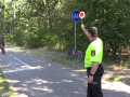 Za plnou výbavu strážníci cyklisty odměnili