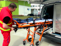 Vsetínská nemocnice investuje do nových dopravních sanitek