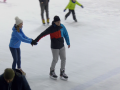 Veřejnost opět může chodit bruslit na zimní stadion