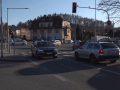 Zúžení vozovky a složitá křižovatka v Rožnově způsobují nehody